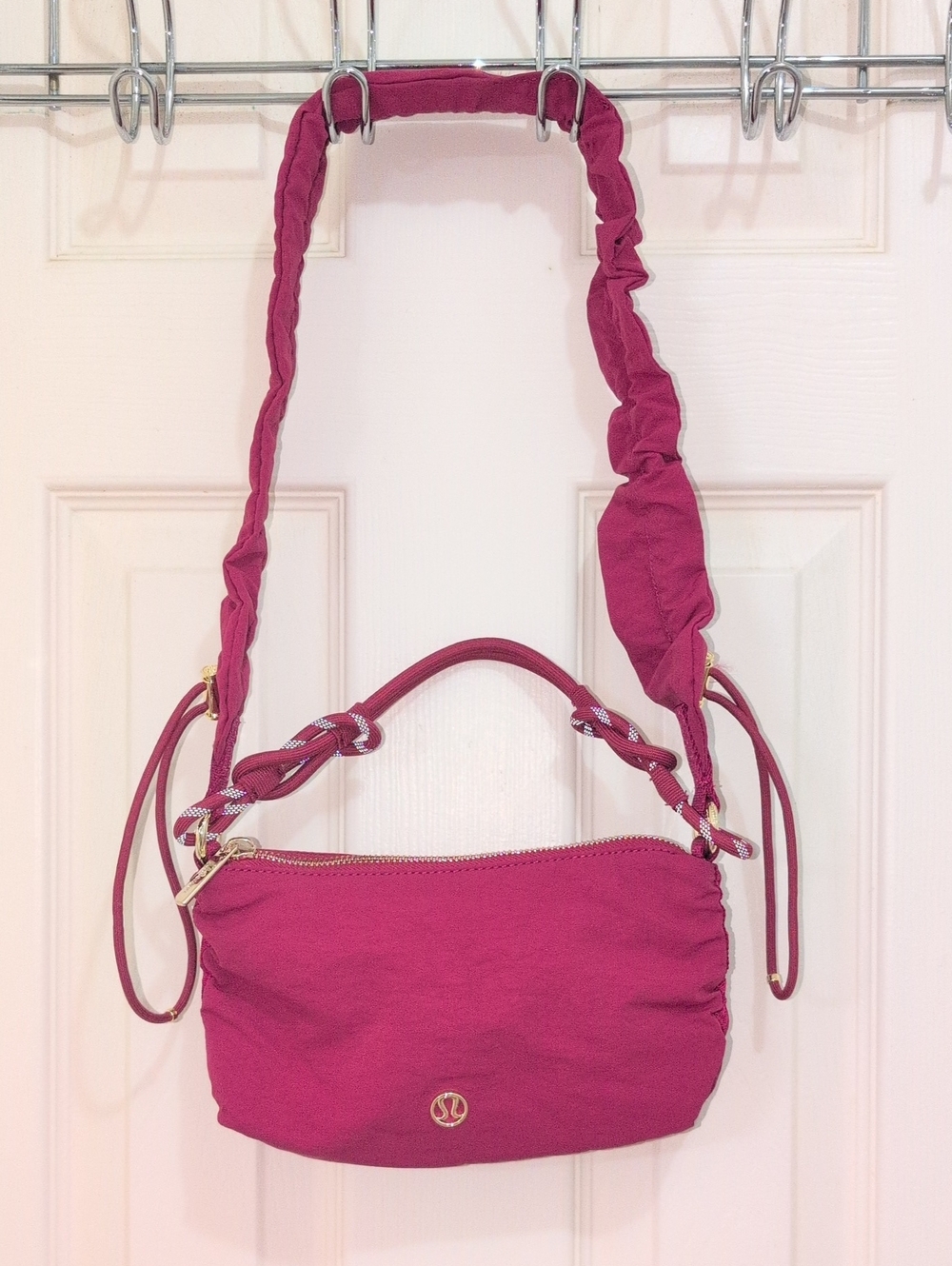 Lululemon Ruched Shoulder Bag Mini 1.5L, Berry Rumble, Like New